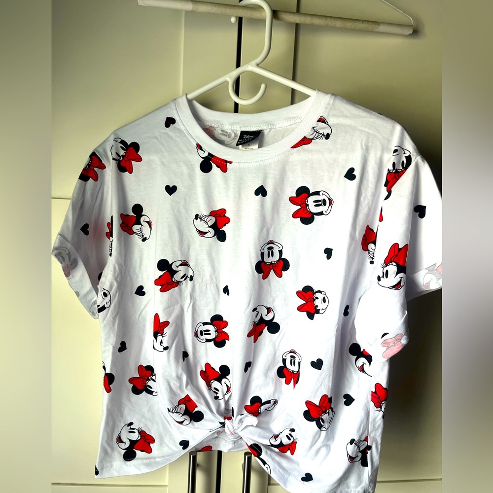 Crop Minnie Tee 💋